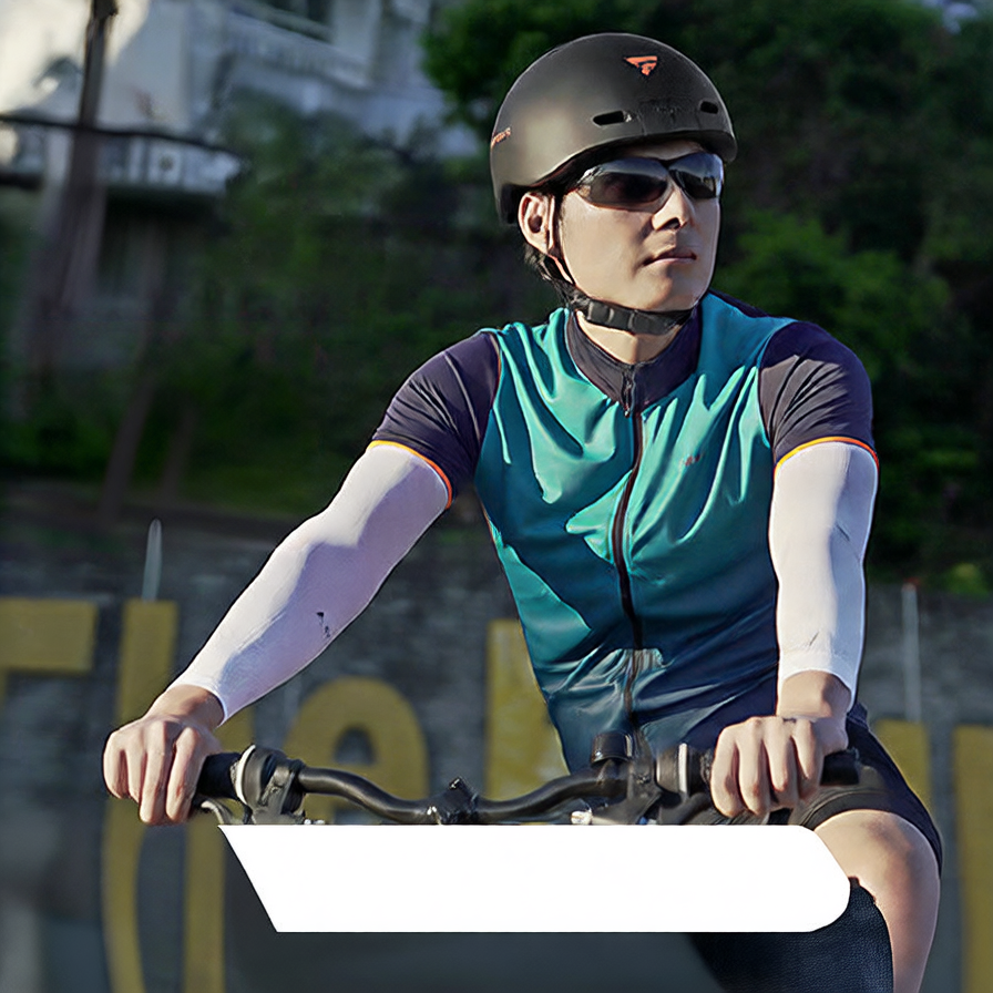 Stabilized Action Sports Helmet Camera